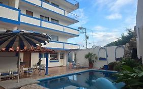 LUUM hotel acapulco